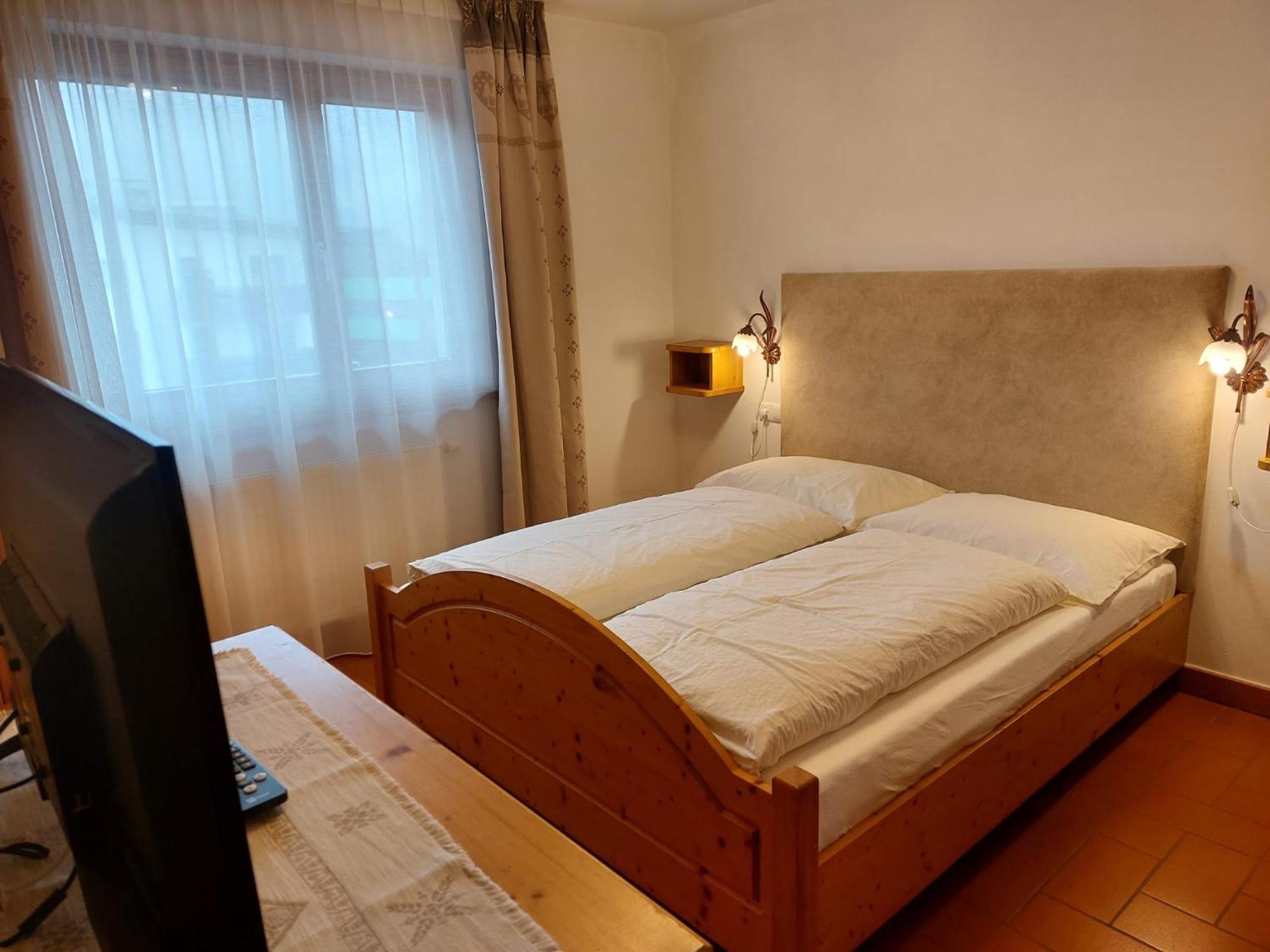 Alping Apartments Brunico Extérieur photo